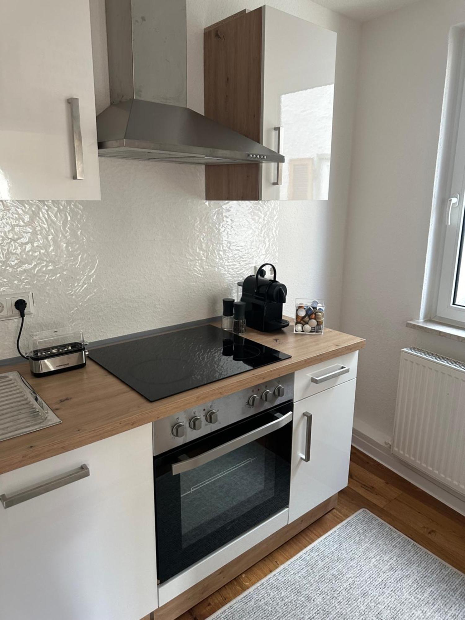 Stylisches Apartment Mit Grossem Tageslichbad Am Marktplatz Leonberg Kültér fotó